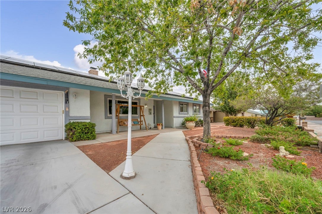 5412 Avenida Vaquero