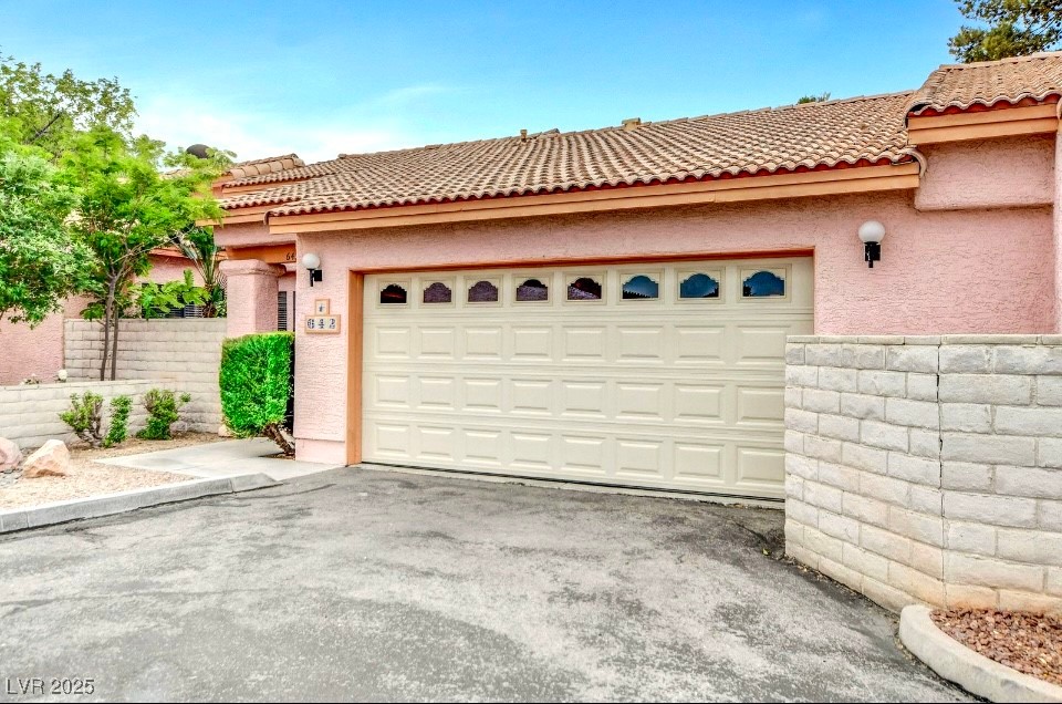 642 Cervantes Drive, Henderson, Nevada image 2