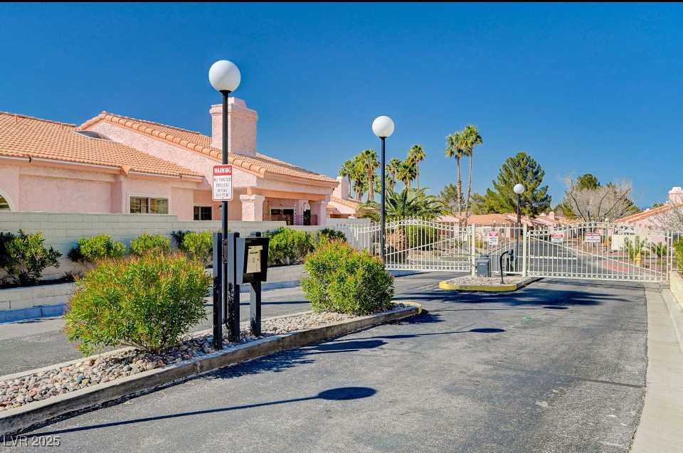 642 Cervantes Drive, Henderson, Nevada image 5