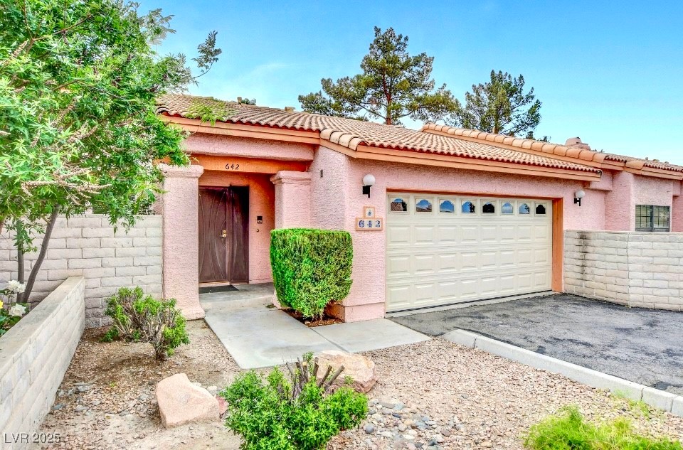 642 Cervantes Drive, Henderson, Nevada image 1