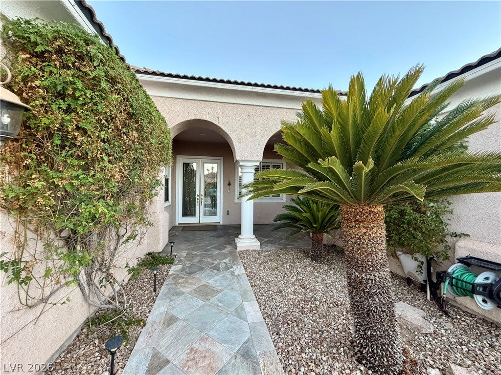 10227 Donde Avenue