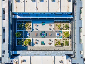 8925 W Flamingo Road 207