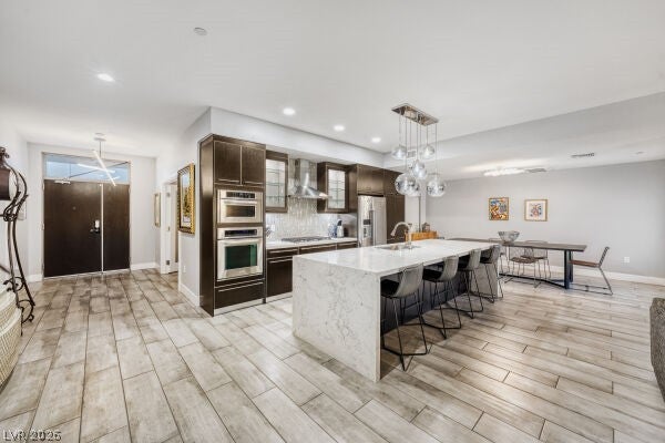 8925 W Flamingo Road 207