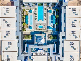 8925 W Flamingo Road 207