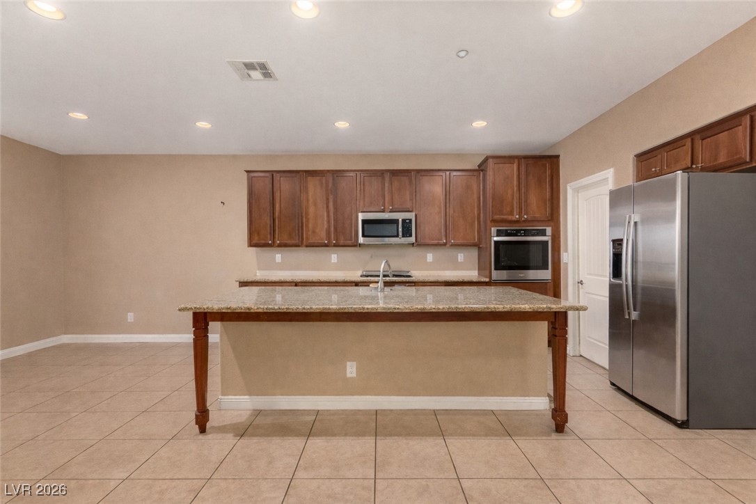 2012 Canvas Edge Drive