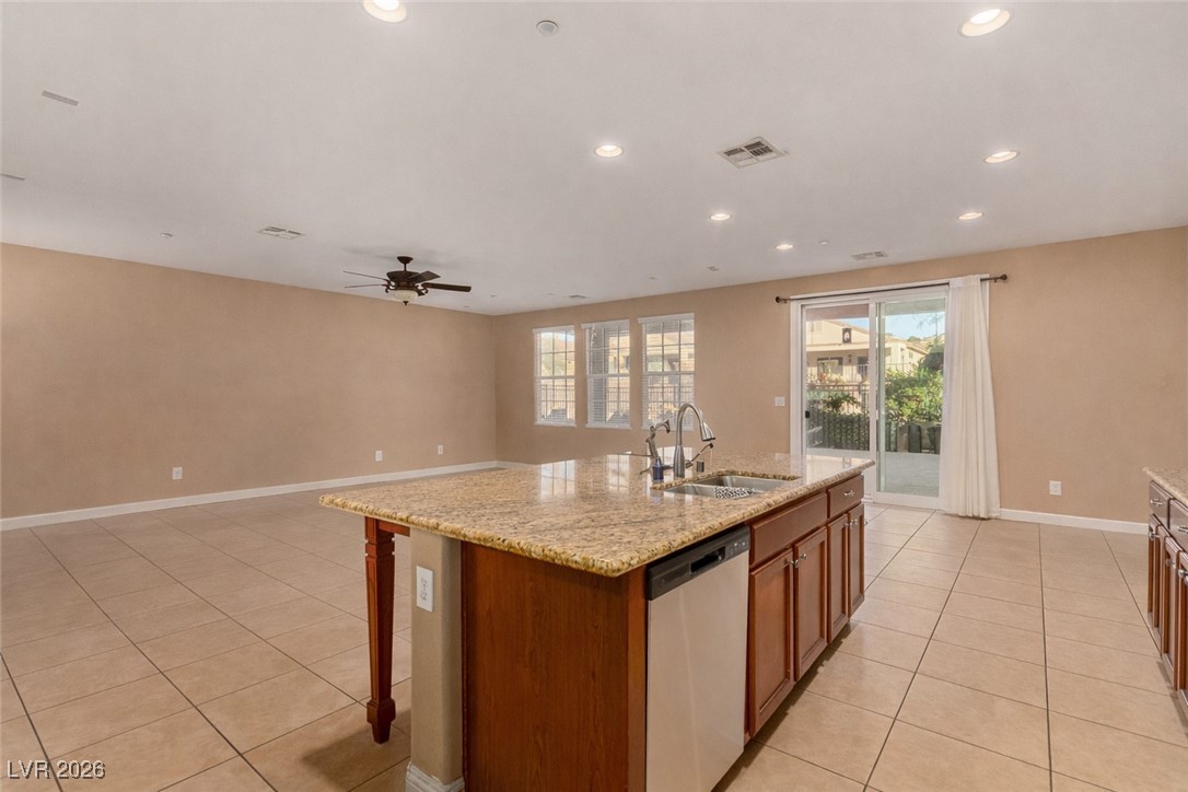 2012 Canvas Edge Drive