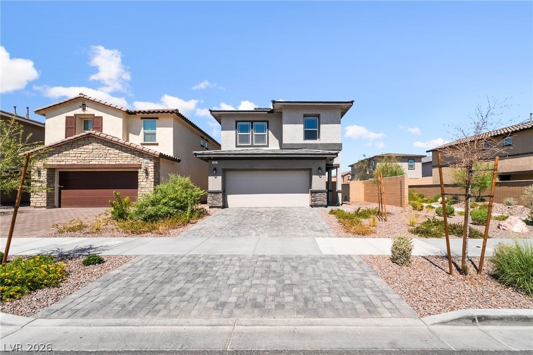 1087 Gentle Swan Street