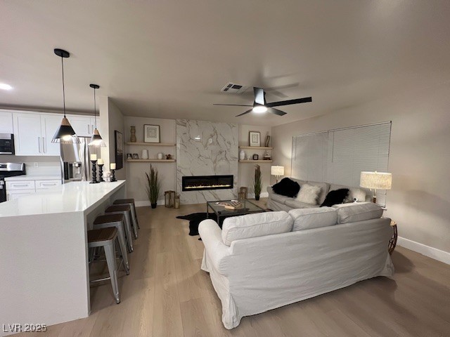 5921 San Fernando Drive