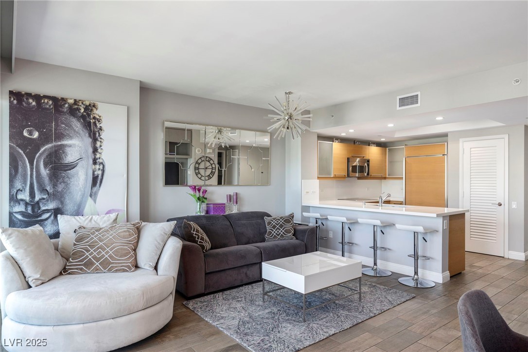 222 Karen Avenue 3104