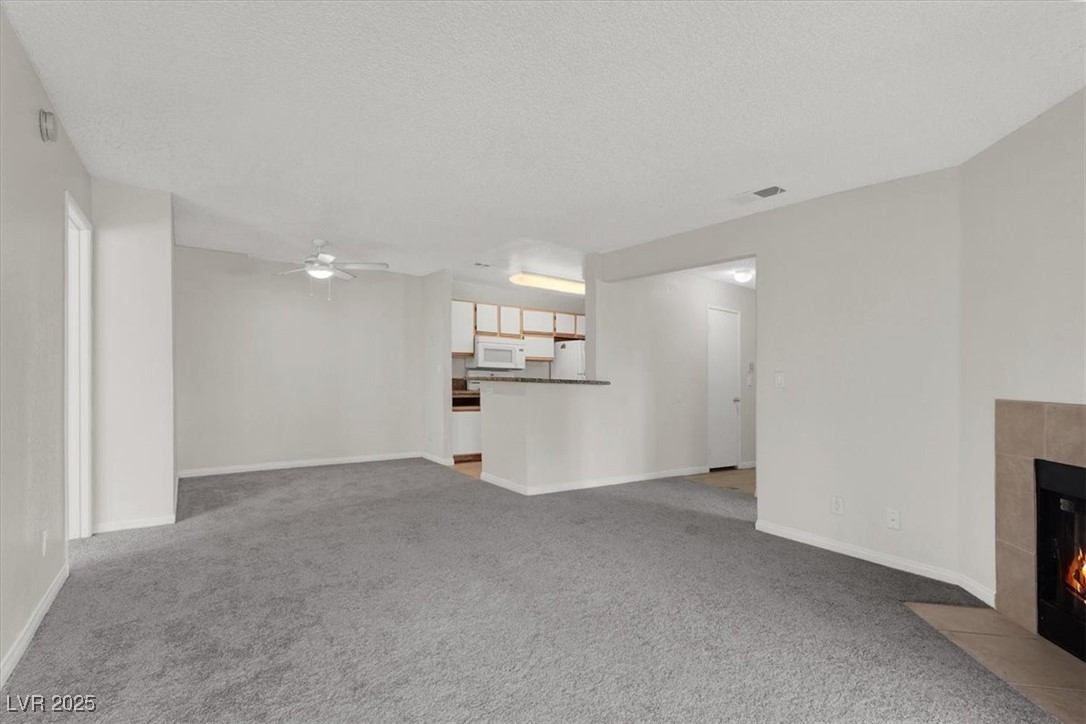 Las Vegas, Nevada 89117, United States, 2 Bedrooms Bedrooms, ,2 BathroomsBathrooms,Residential,Active,13558