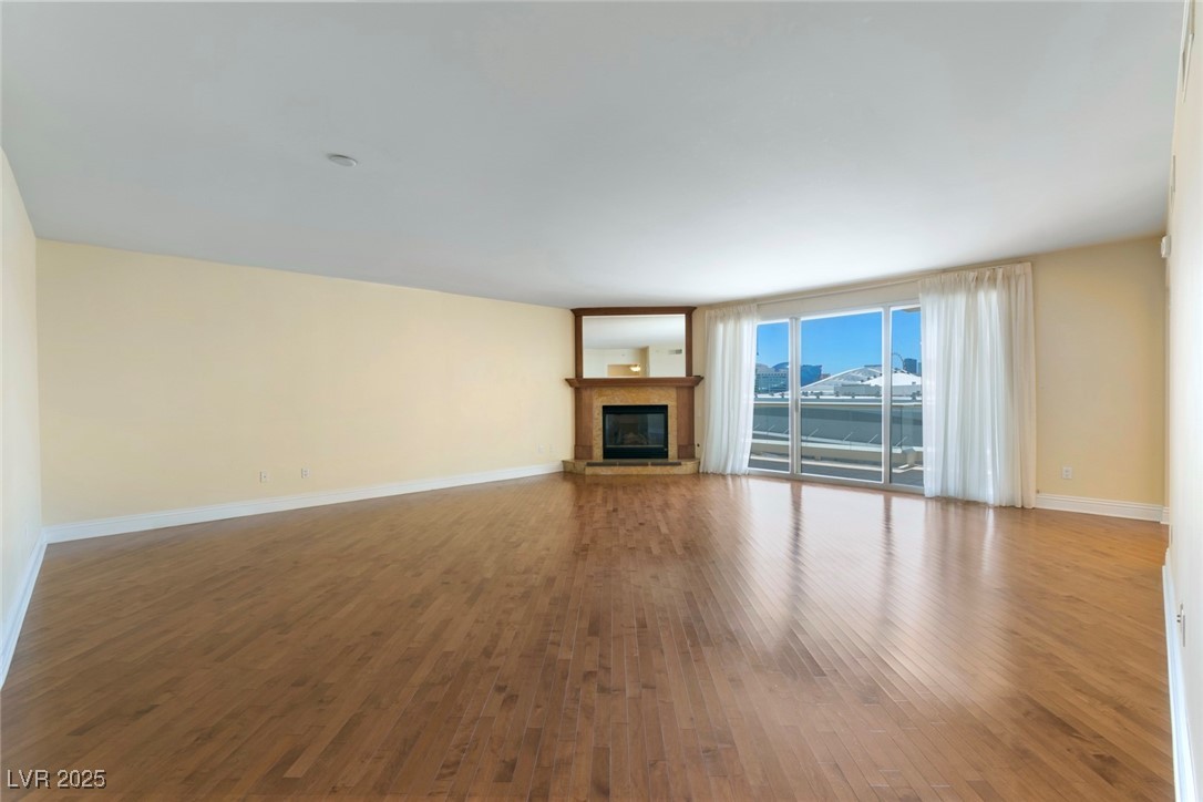 2857 Paradise Road 802