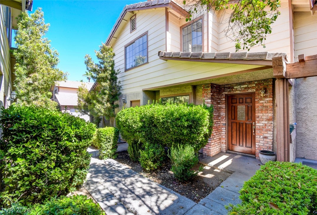 3449 Lorilou Lane 1