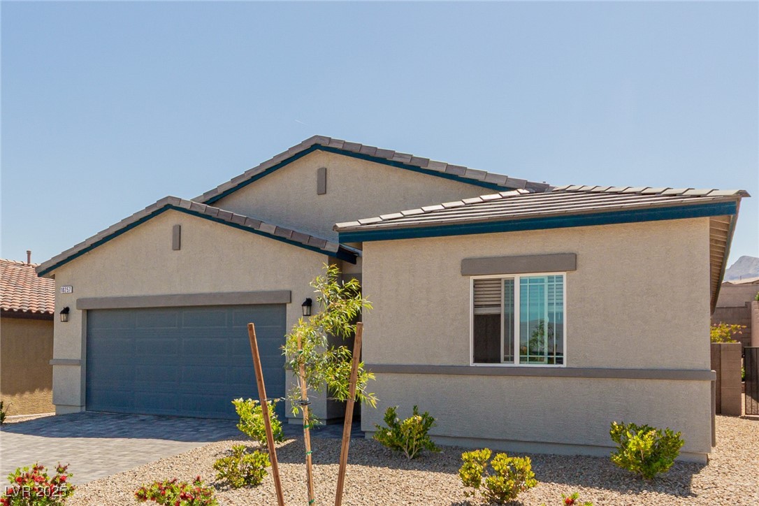 10257 Sequoia Falls Place, Las Vegas, Nevada image 2