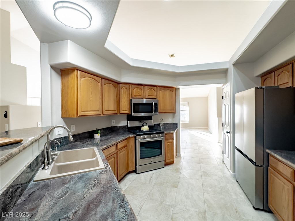 Properties 4 5712 Windy Gorge Street