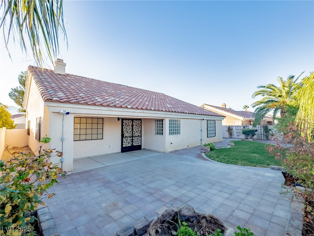 Properties 1 5712 Windy Gorge Street