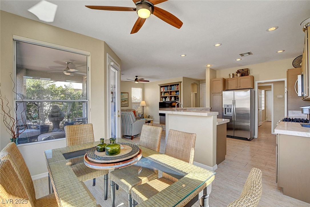 Properties 4 4459 REGALO BELLO Street