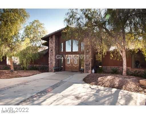 5845 W Quail Avenue, Las Vegas, Nevada image 1