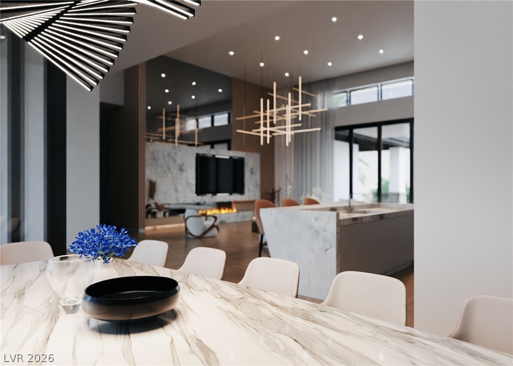 8 Pebble Hills Court