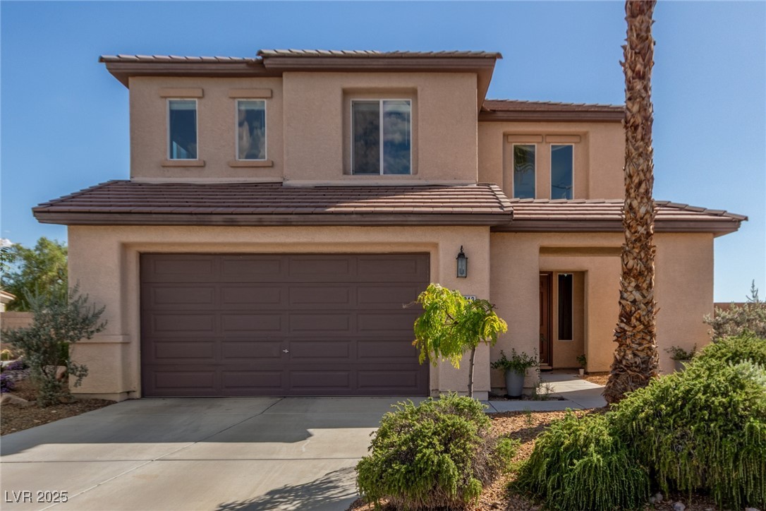 2943 Ainslie Lake Avenue
