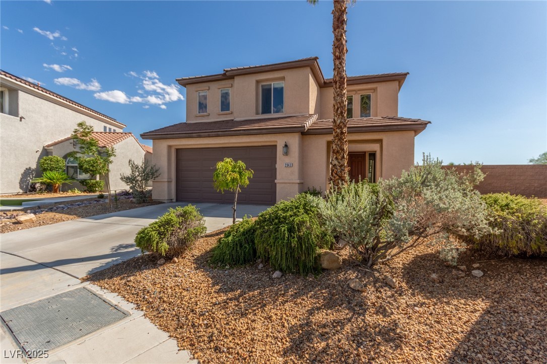 2943 Ainslie Lake Avenue