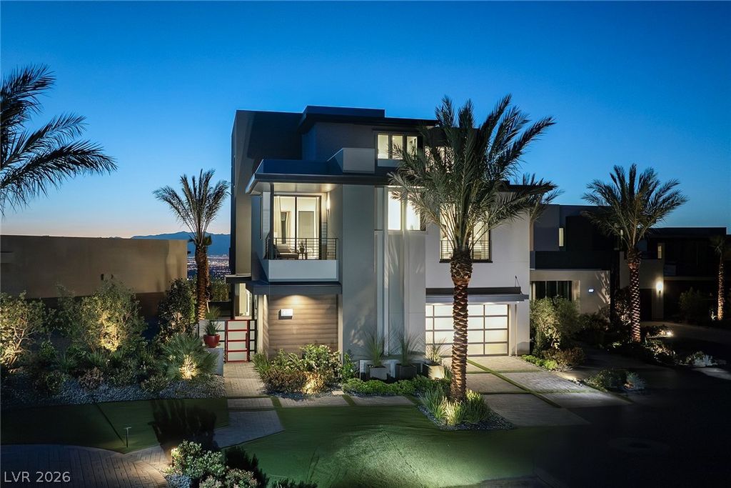 Photo of 619 Overlook Rim Drive, Henderson, NV 89012 (MLS # 2766075)
