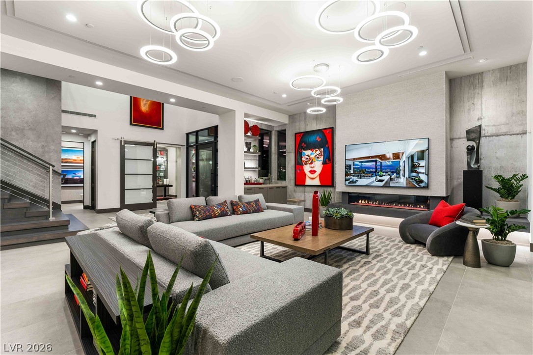 619 Overlook Rim Drive