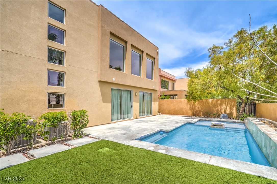 1448 Canyon Ledge Court
