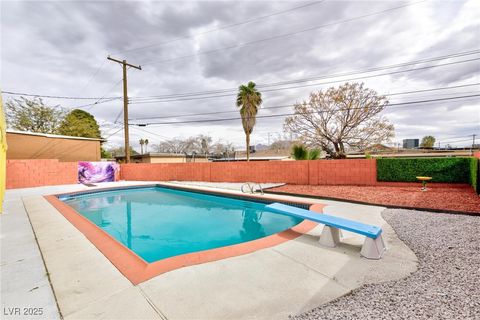 3008 Lawndale Street Las Vegas NV 89121