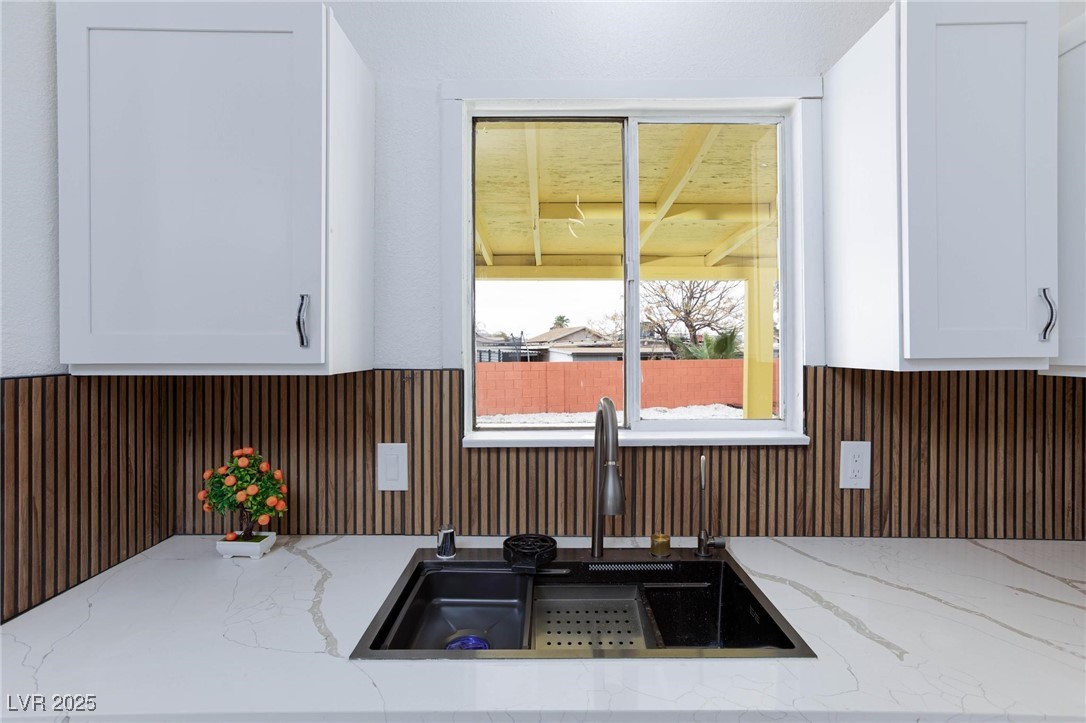 3008 Lawndale Street