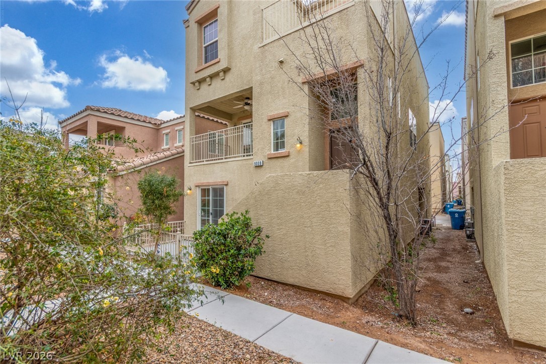 9008 Successful Court