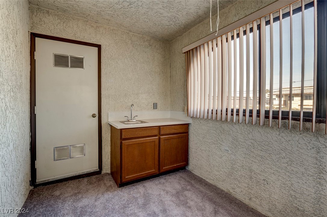 1402 Santa Margarita Street #H, Las Vegas, Nevada image 32