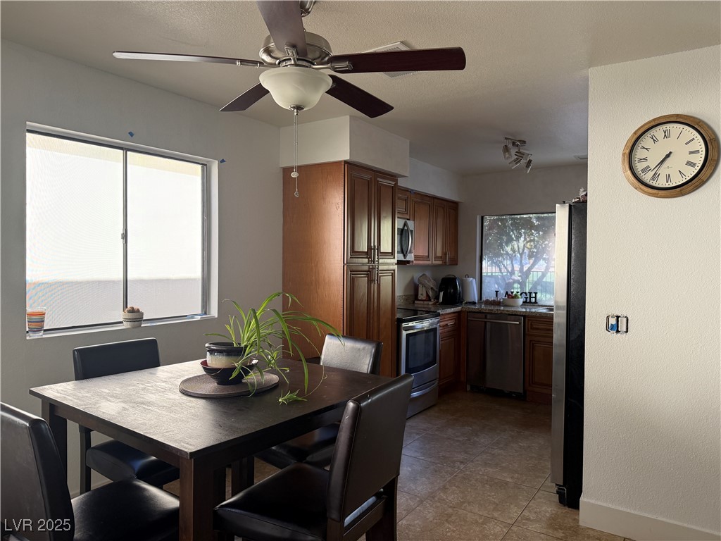 2989 Bel Air Drive