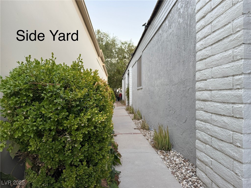 2989 Bel Air Drive