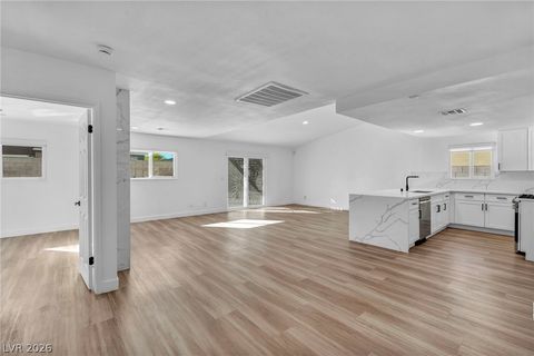 Photo of 5151 Golden Spring Avenue, Las Vegas, NV 89146 (MLS # 2785124)