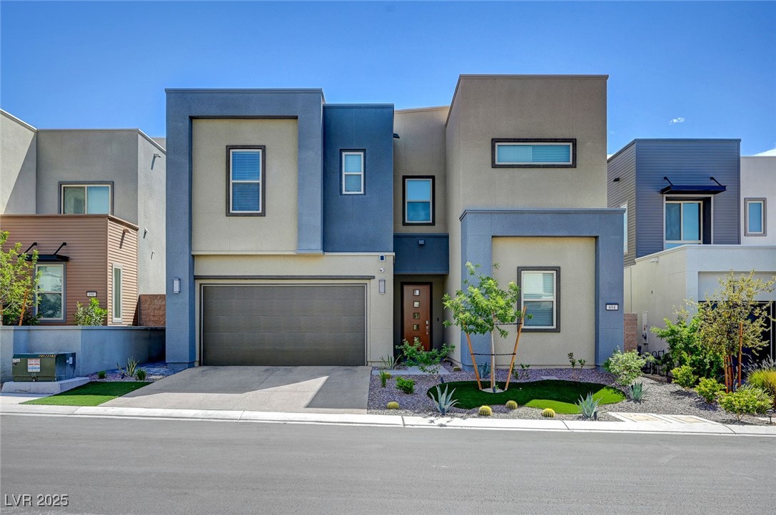694 Glowing Horizon Street