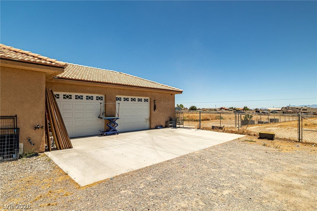 2671 E Hacienda Street