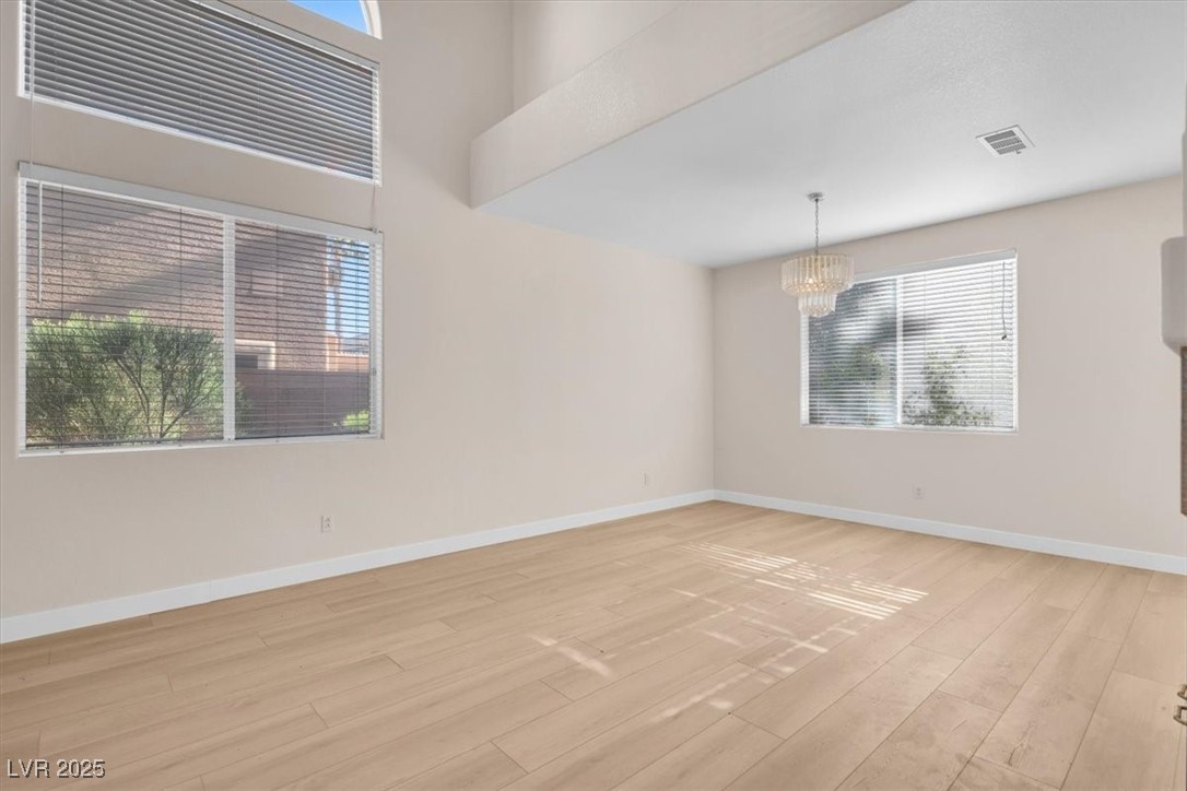 325 Autumn Palace Court