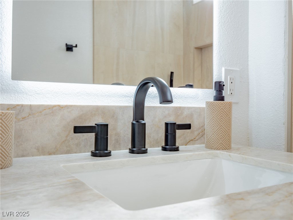 2537 Terrytown Avenue