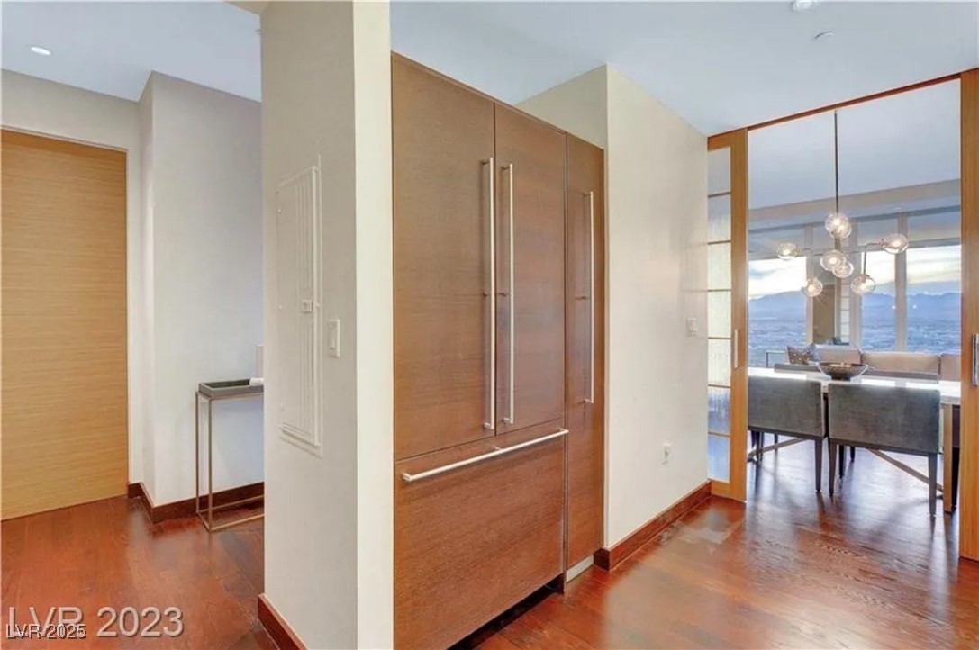 Las Vegas, Nevada 89158, United States, 1 Bedroom Bedrooms, ,2 BathroomsBathrooms,Residential,Active,223001