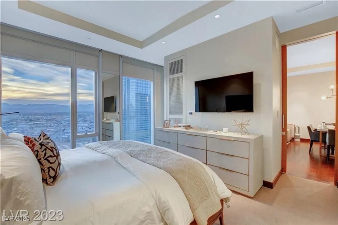 Las Vegas, Nevada 89158, United States, 1 Bedroom Bedrooms, ,2 BathroomsBathrooms,Residential,Active,223001