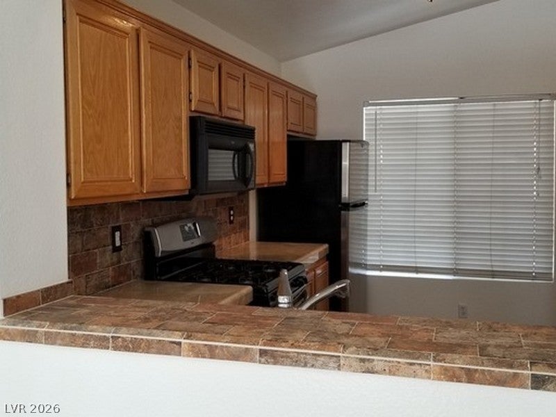 5805 BRIAR ROSE Lane