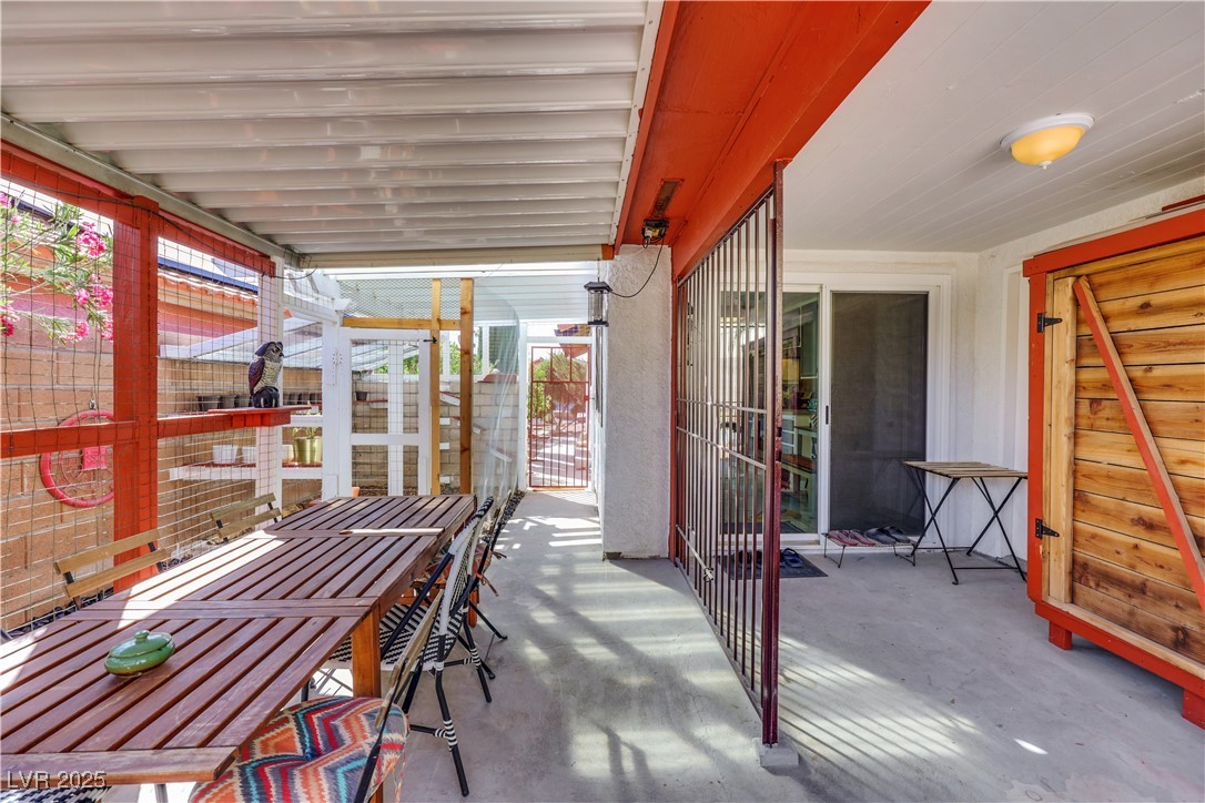 Las Vegas, Nevada 89147, United States, 2 Bedrooms Bedrooms, ,2 BathroomsBathrooms,Residential,Active,143032