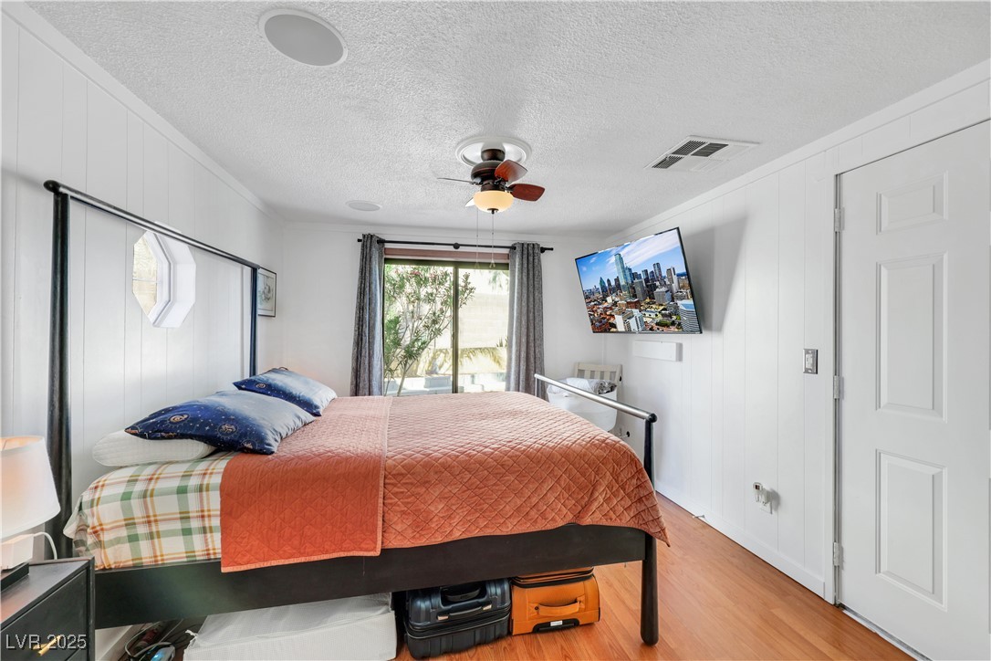 Las Vegas, Nevada 89147, United States, 2 Bedrooms Bedrooms, ,2 BathroomsBathrooms,Residential,Active,143032