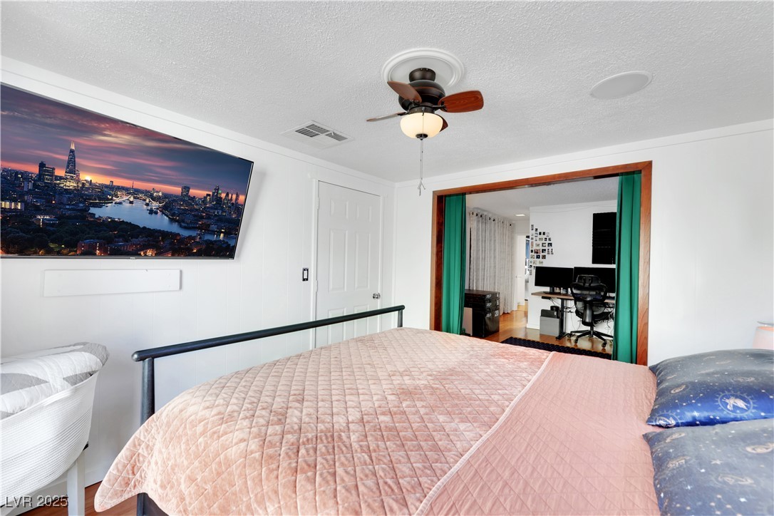 Las Vegas, Nevada 89147, United States, 2 Bedrooms Bedrooms, ,2 BathroomsBathrooms,Residential,Active,143032