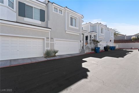 Photo of 264 Faith Filled Court, Henderson, NV 89052 (MLS # 2731686) Photo of 264 Faith Filled Court, Henderson, NV 89052 (MLS # 2731686)