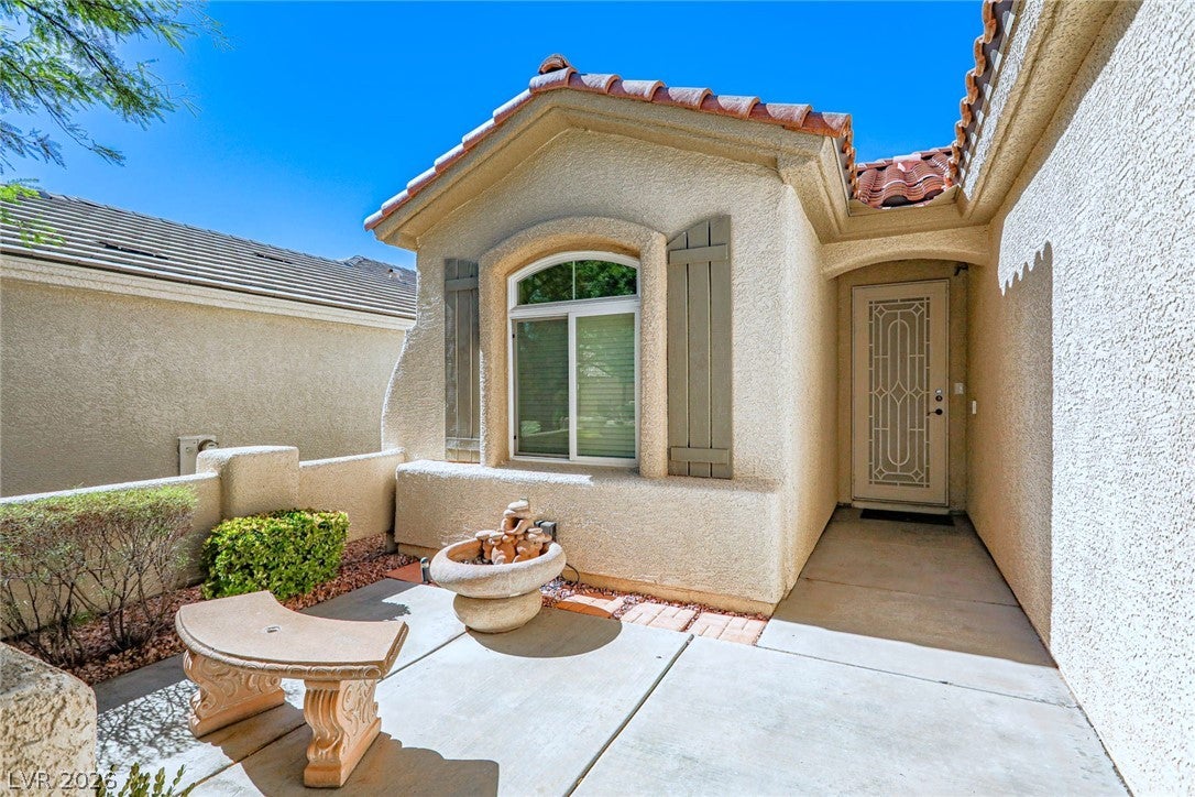 3723 Fading Sun Street