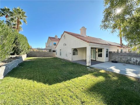 Photo of 272 Comfort Drive, Henderson, NV 89074 (MLS # 2744007)