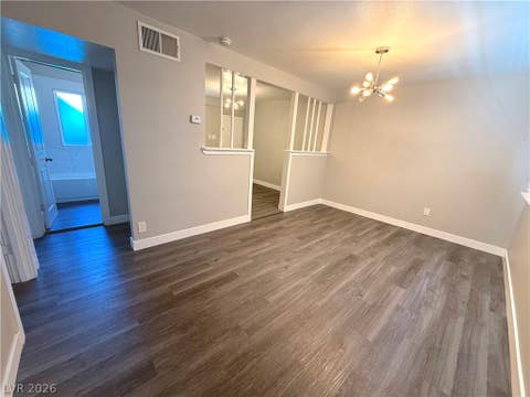 Multifamily For Rent - 221 S 10th Street #8<br/> Clark County, Las Vegas, NV 89101