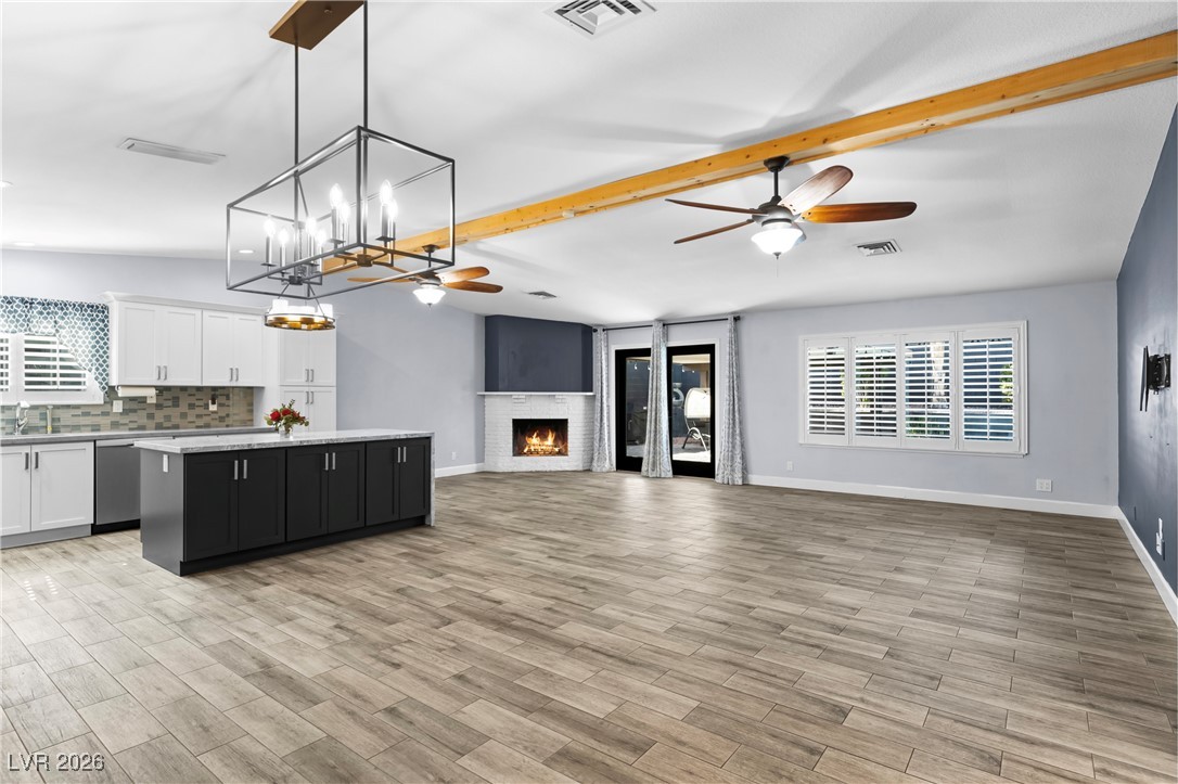 4653 Surveyor Street