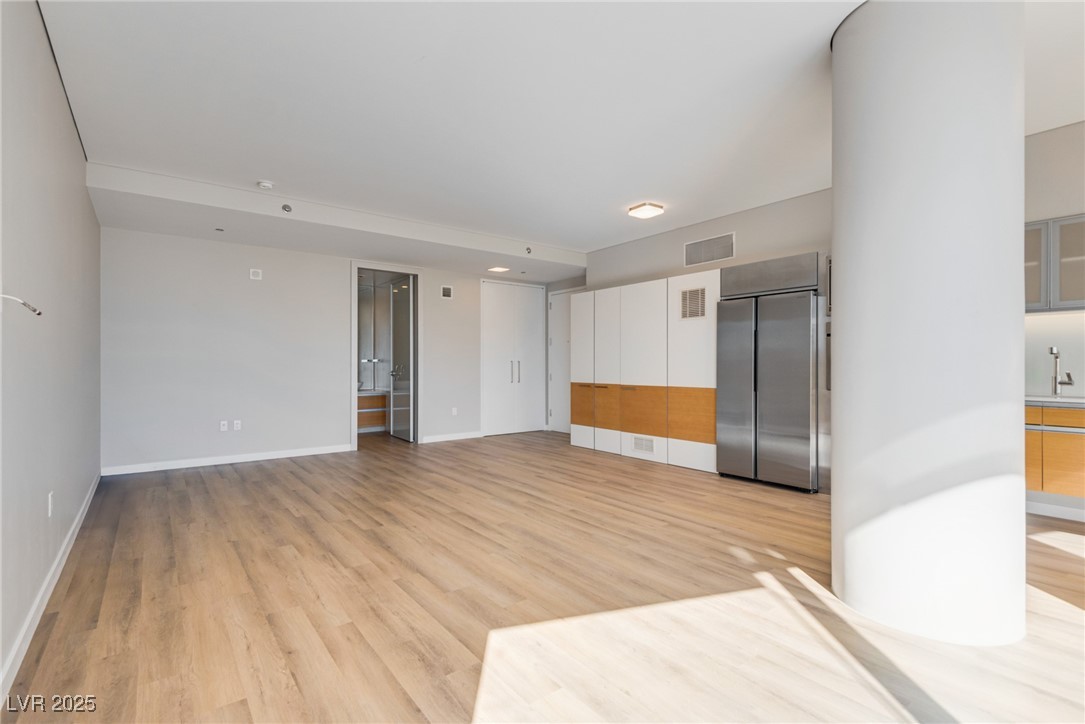 3726 Las Vegas Boulevard 2407